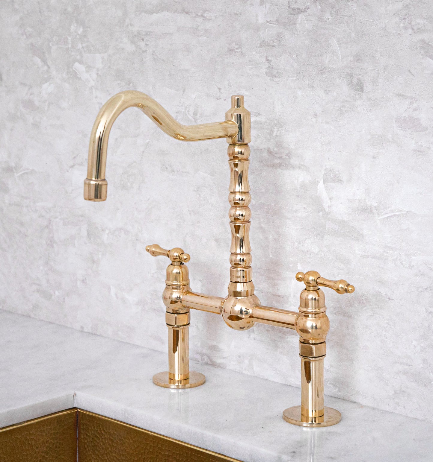 Classic Brass Bridge Faucet