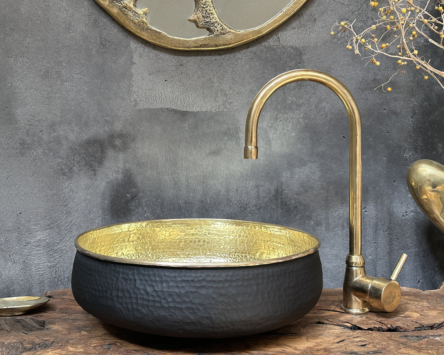 Black Round Brass Bathroom Sink - Modern Vessel Vanity
