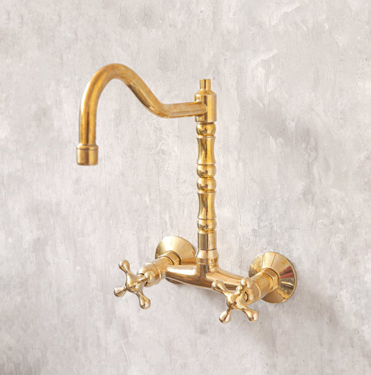 Wall Mounted Classic Brass Faucet