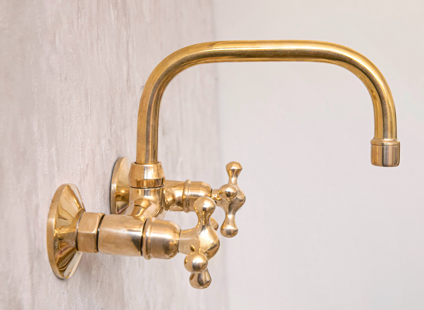 Wall Mounted Solid Brass Faucet