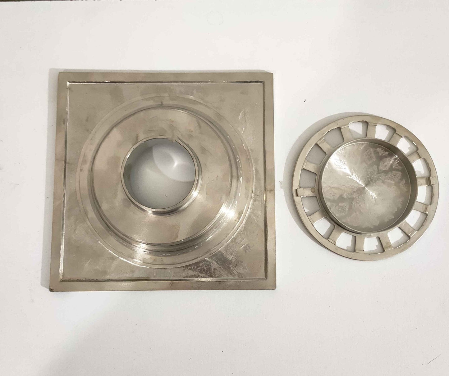 Engraved Silver Floor drain